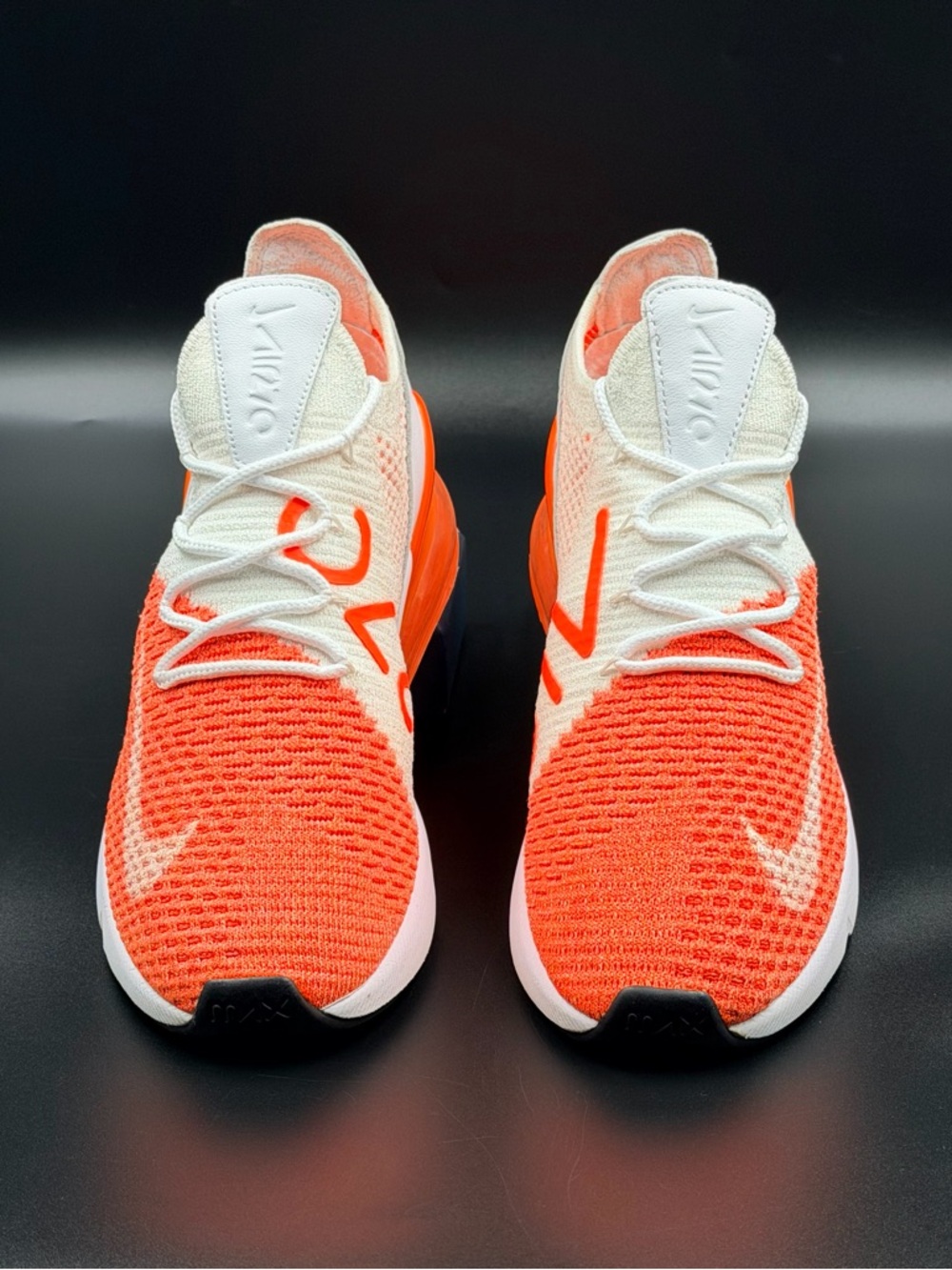 Wmns Nike Air Max 270 Flyknit 'Crimson Pulse' - Picture 3 of 10